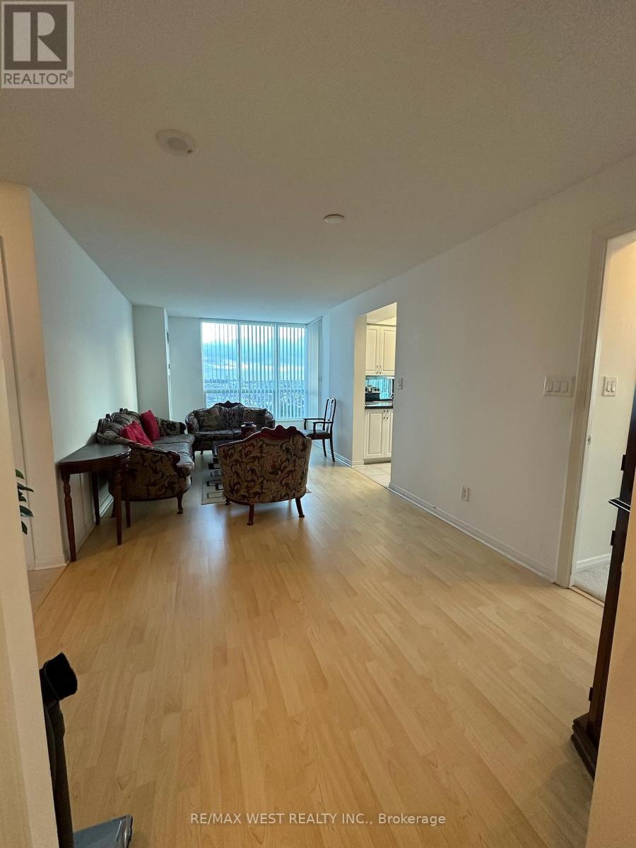 #909 4850 GLEN ERIN DRIVE - 11