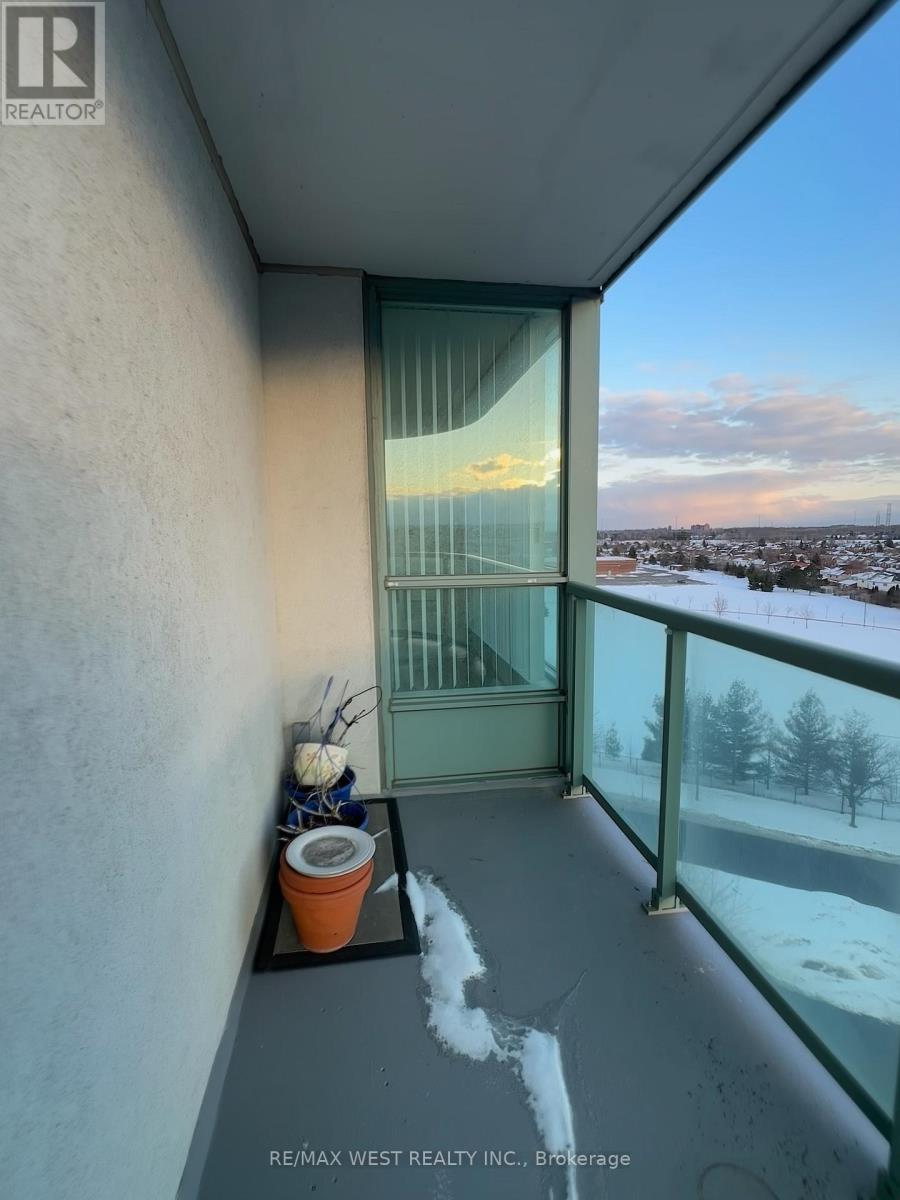 #909 4850 GLEN ERIN DRIVE - 30