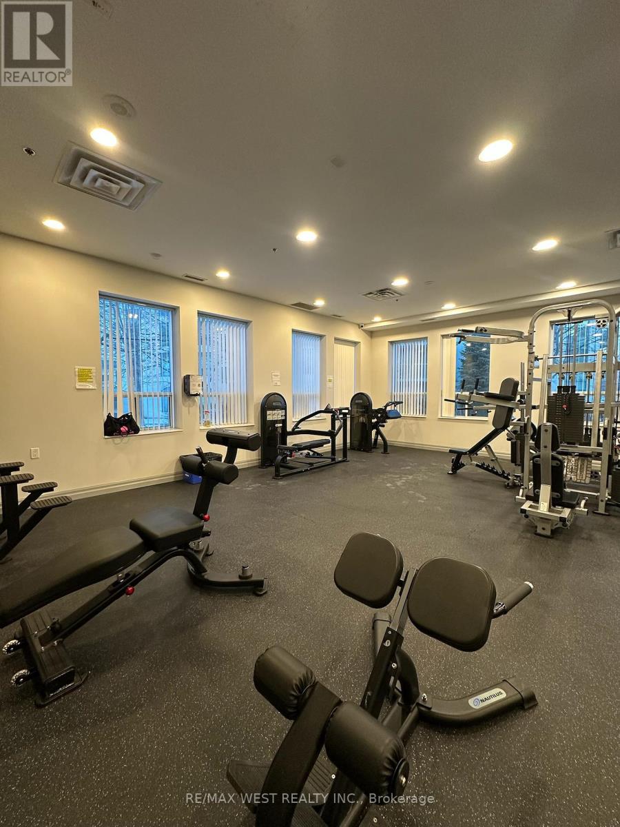 #909 4850 GLEN ERIN DRIVE - 36