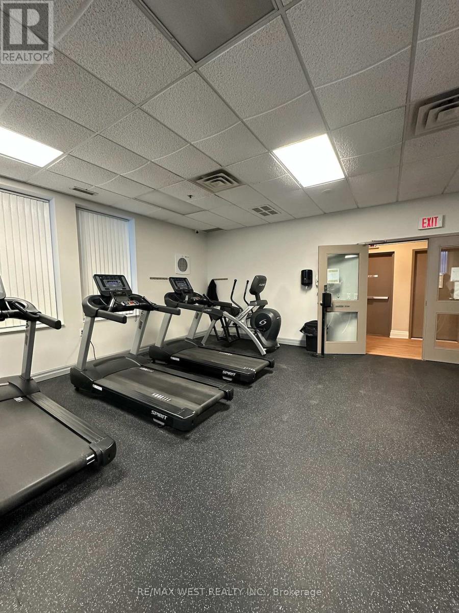 #909 4850 GLEN ERIN DRIVE - 40