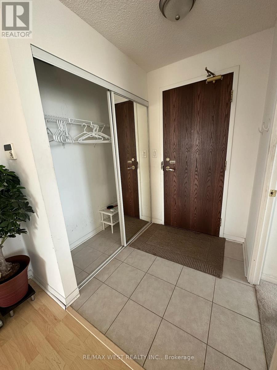 #909 4850 GLEN ERIN DRIVE - 5