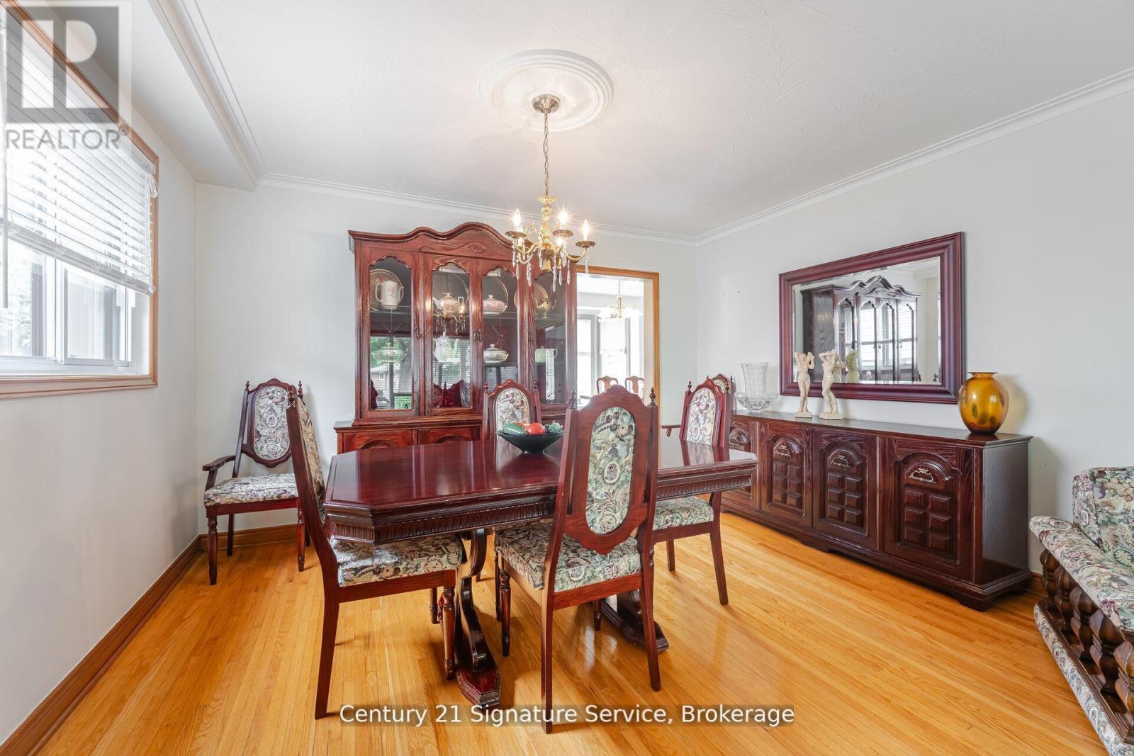 512 SELSEY DRIVE - 14