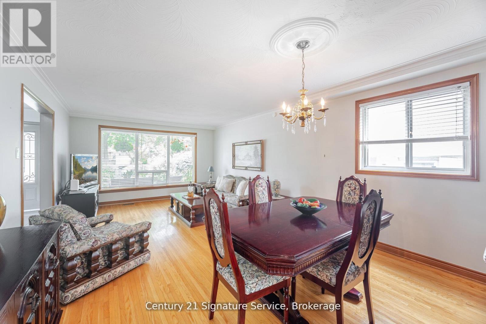 512 SELSEY DRIVE - 15