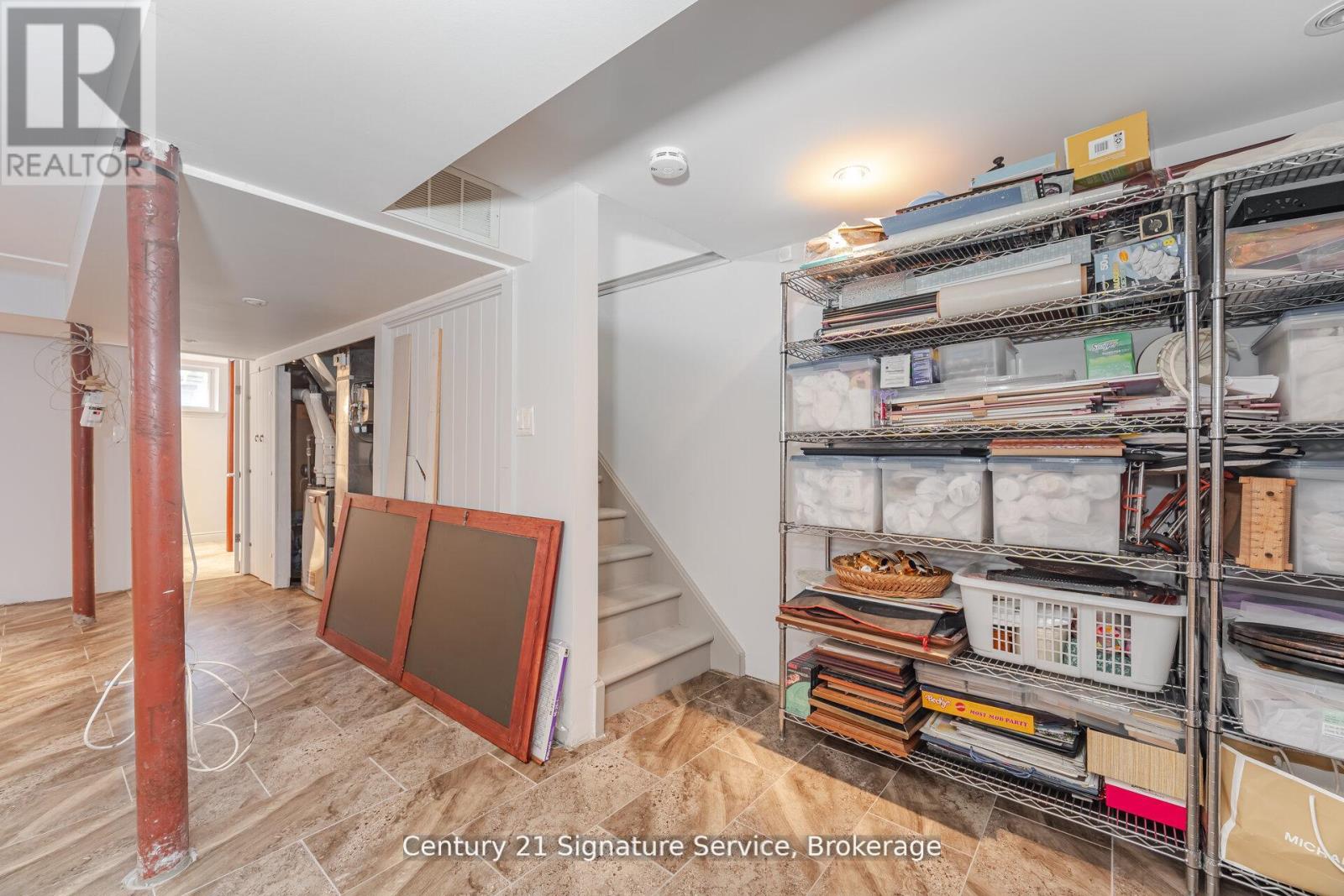 512 SELSEY DRIVE - 45