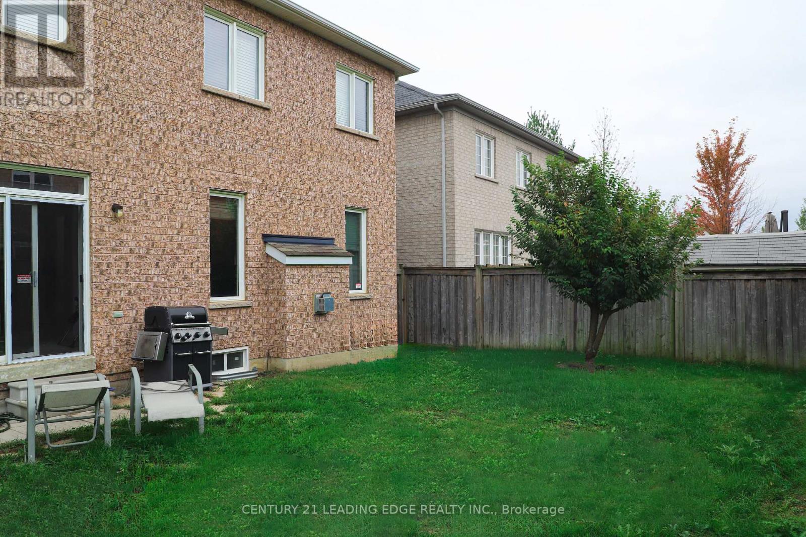 6 GAMBLE DRIVE - 12