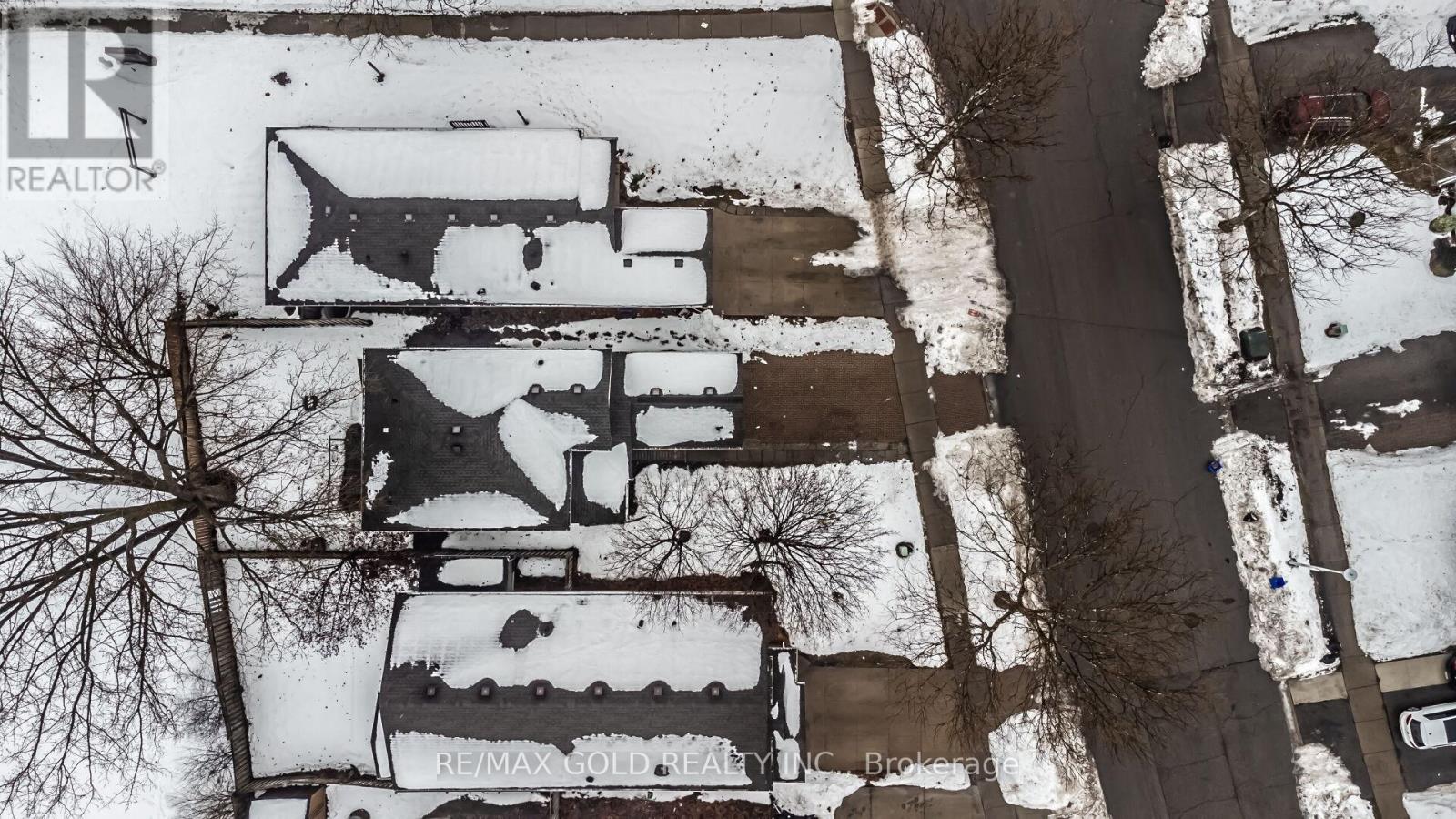 222 FLEMING DRIVE - 5