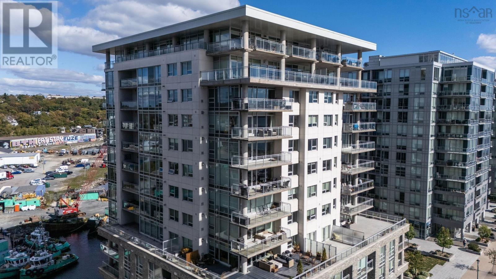 Property 47 of 49 of 607 31 Kings Wharf Place