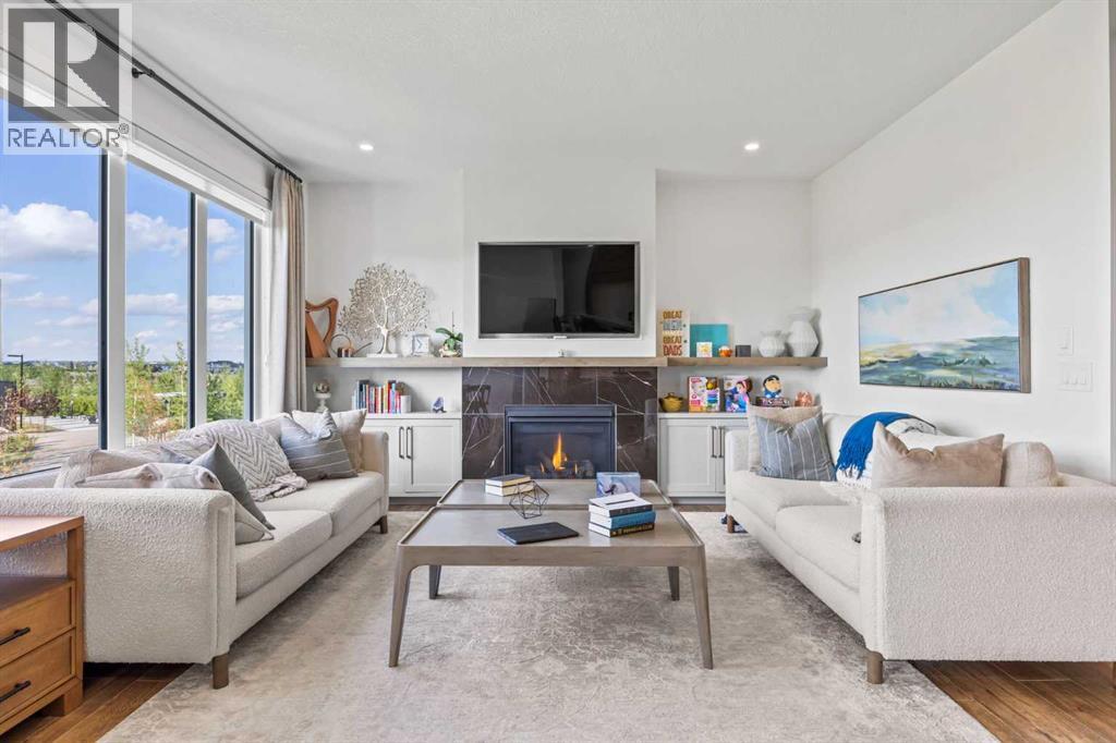 656 Bayview Way SW - Photo 5 of 49, Airdrie, Alberta