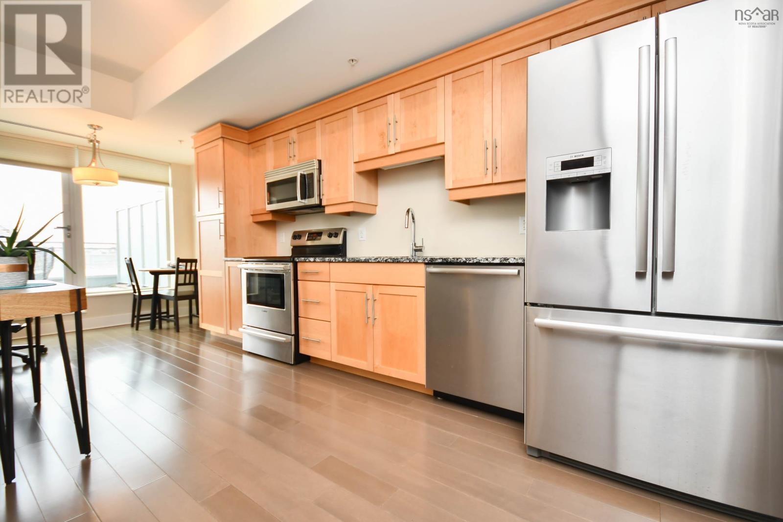 #405 31 KINGS WHARF PLACE - 6