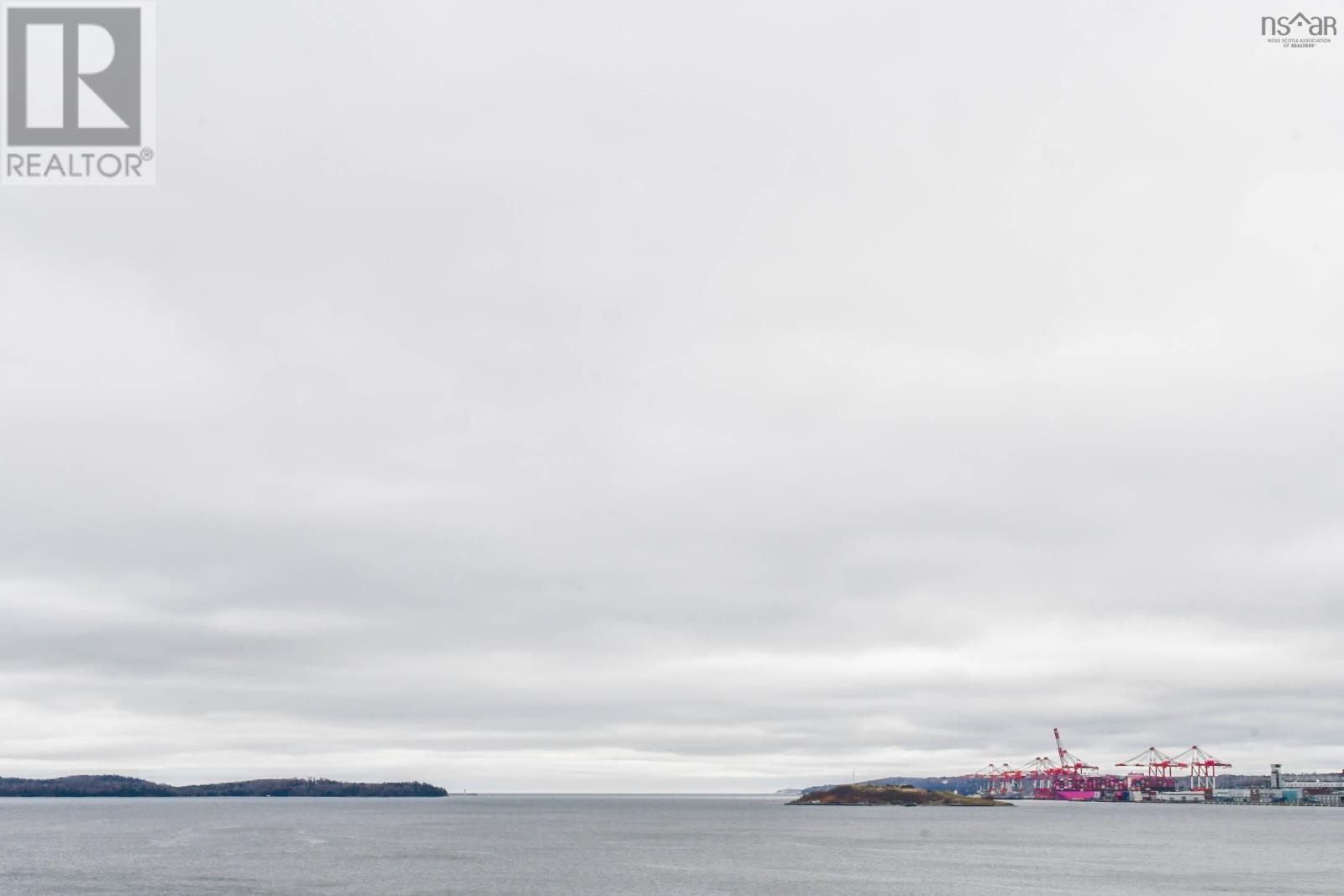 Property 24 of 24 of 405 31 Kings Wharf Place