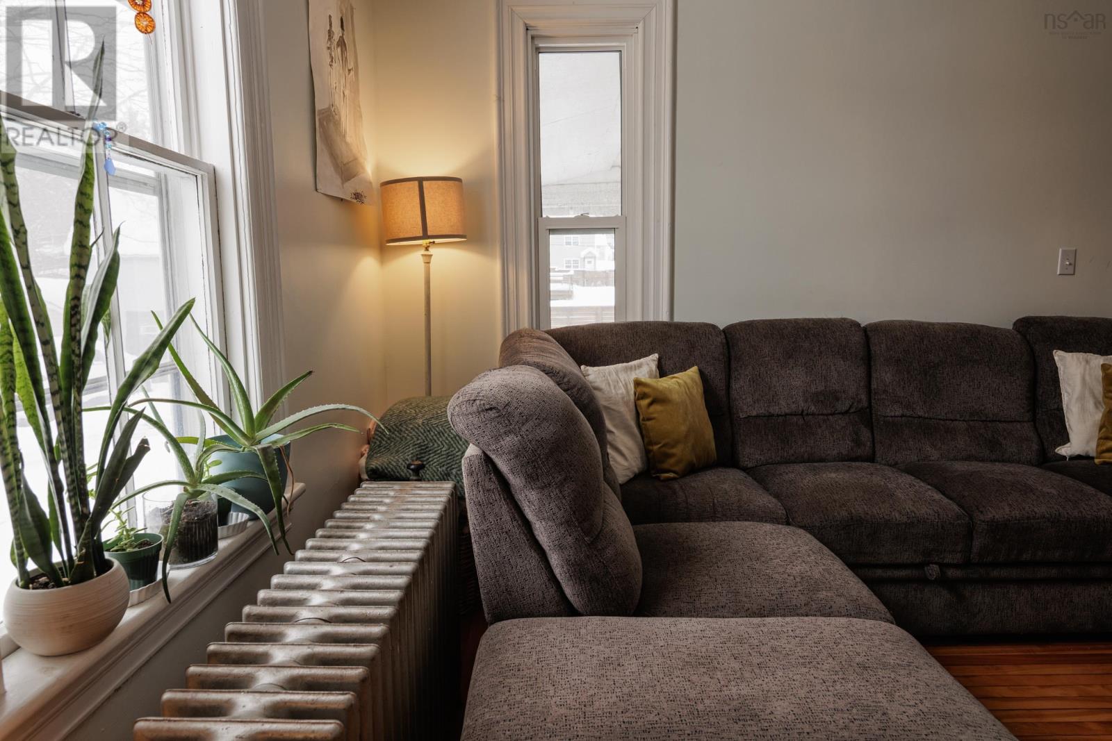 Property 16 of 49 of 222 Brunswick Street