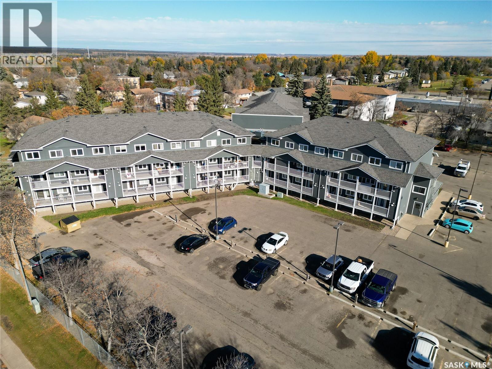 217 515 28th STREET E - Photo 2 of 19, Prince Albert, Saskatchewan