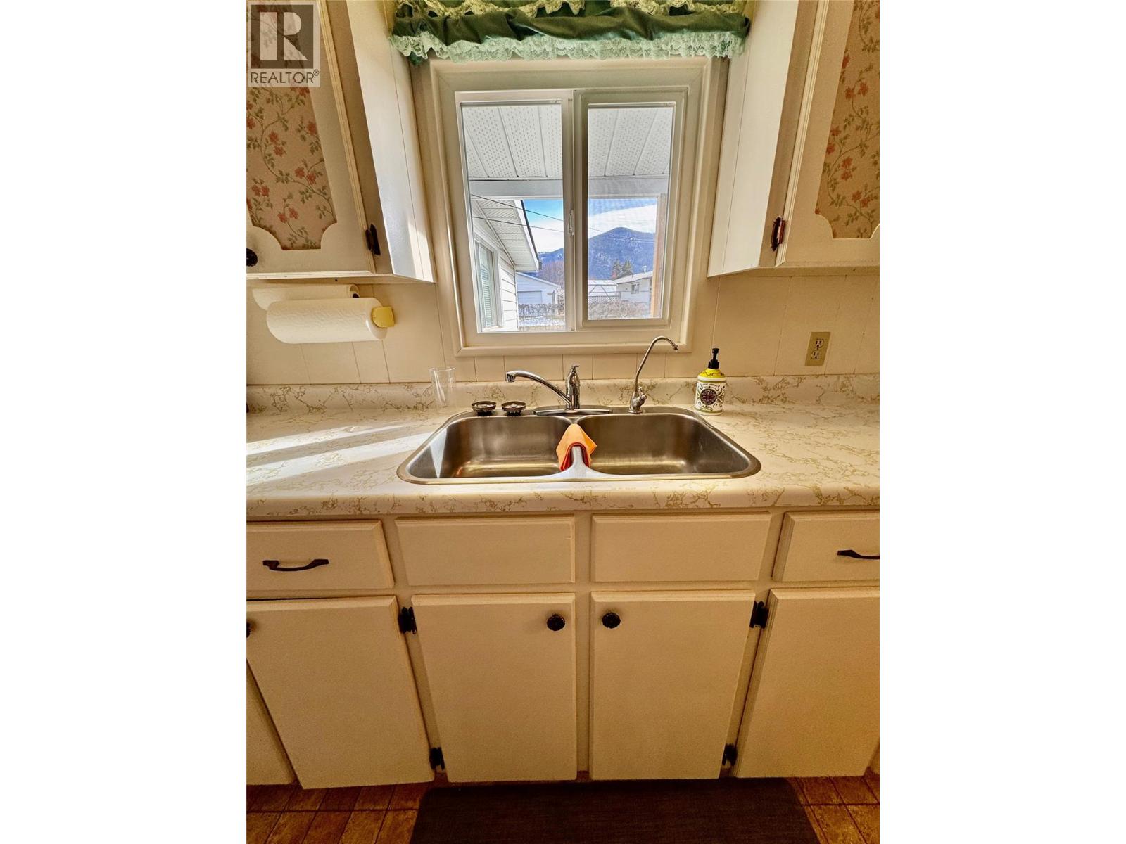 1564 68th Avenue, Grand Forks