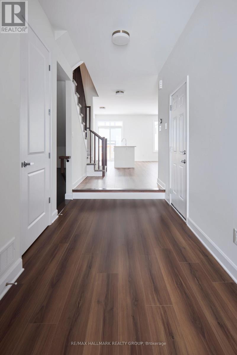 Images are to showcase builder finishes only.