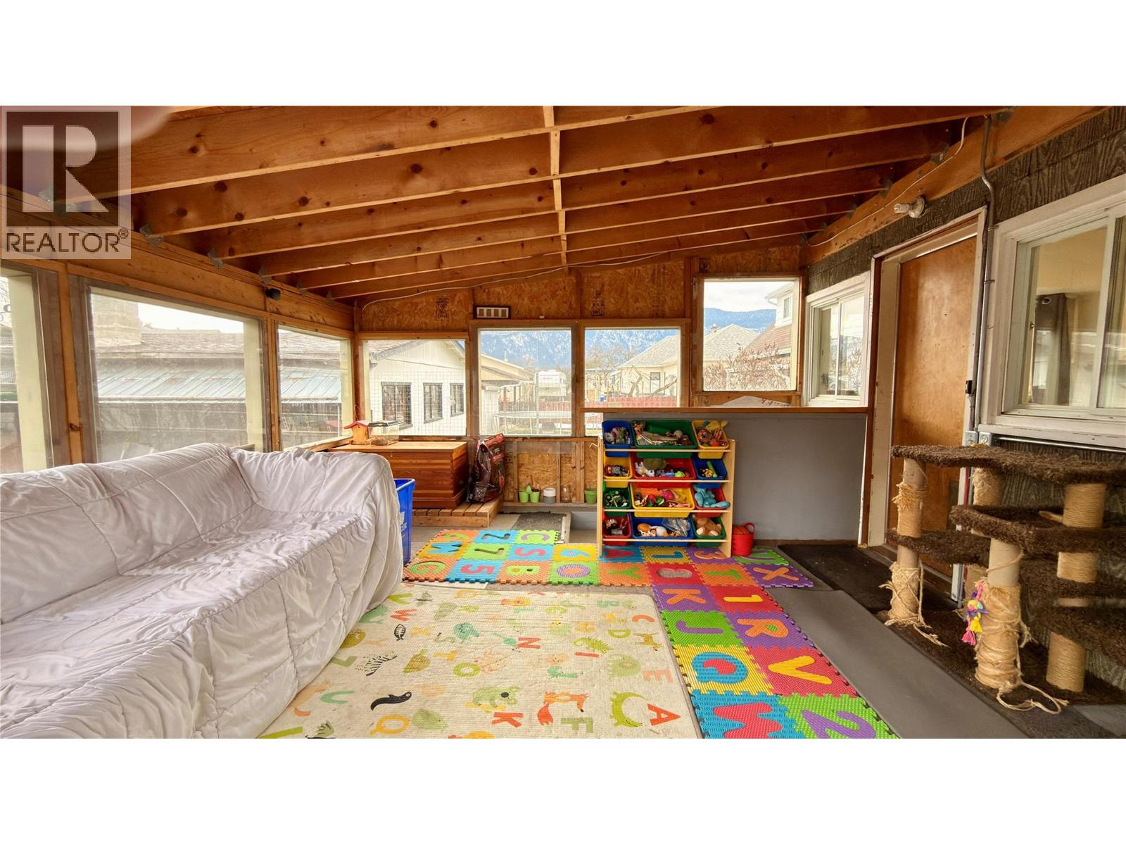 7148 18th Street, Grand Forks