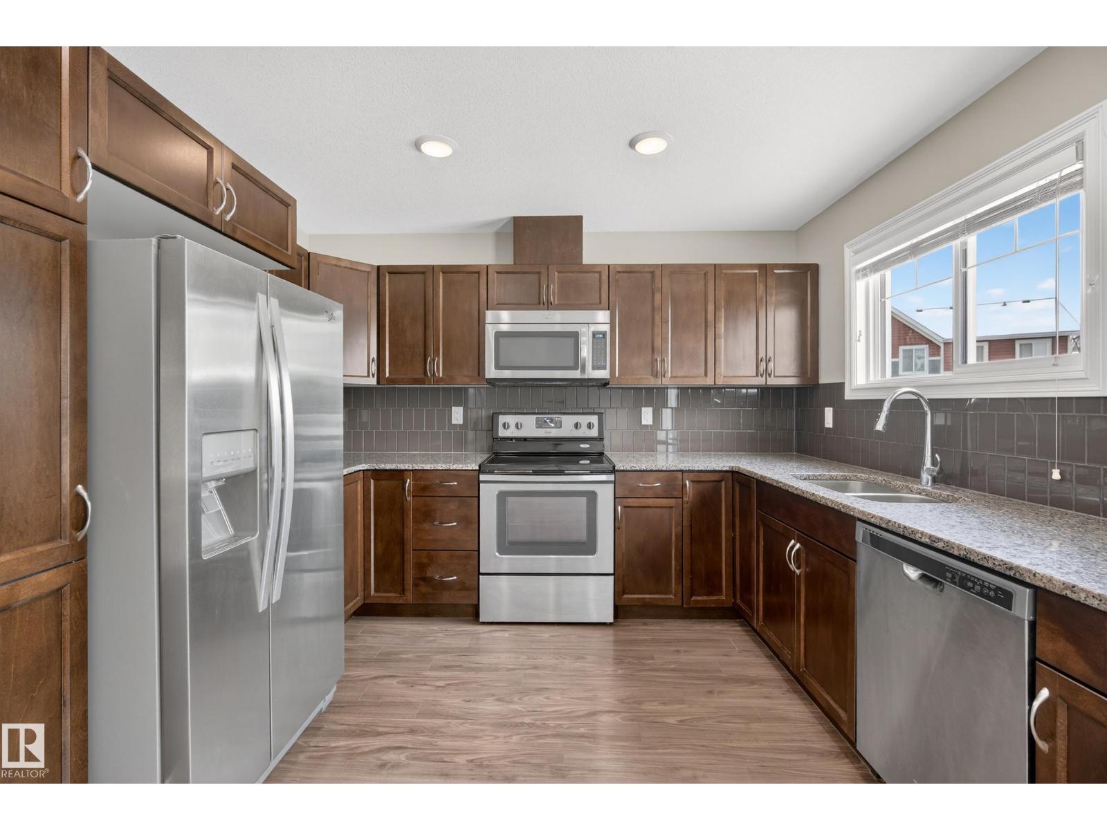 #5 1508 105 ST NW - 13