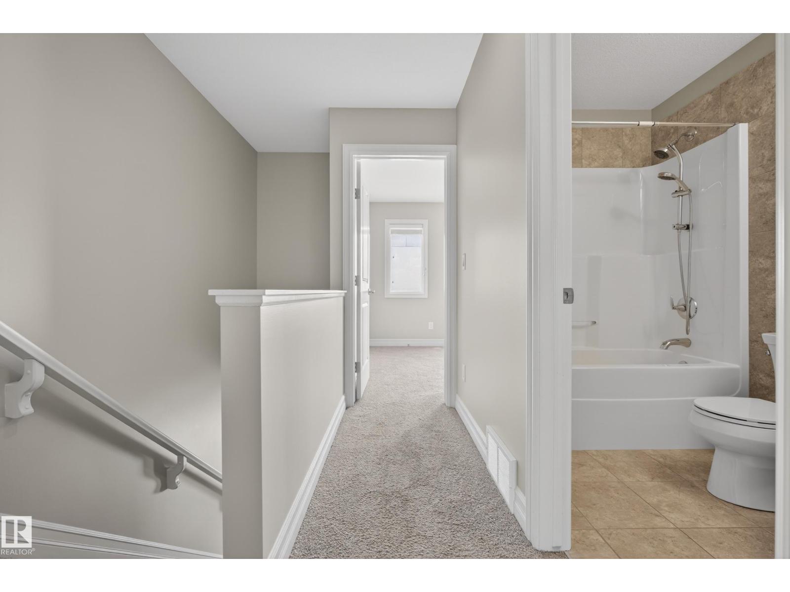 #5 1508 105 ST NW - 18