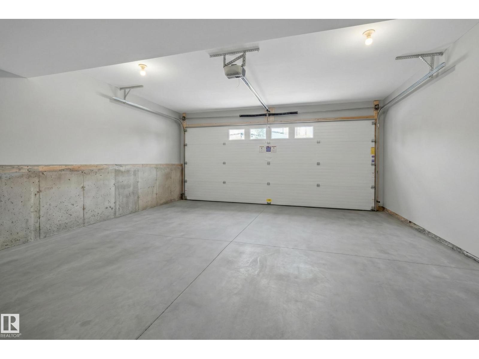 #5 1508 105 ST NW - 34