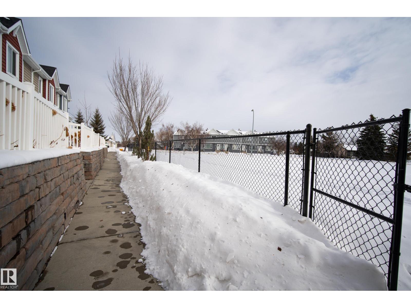 #5 1508 105 ST NW - 38