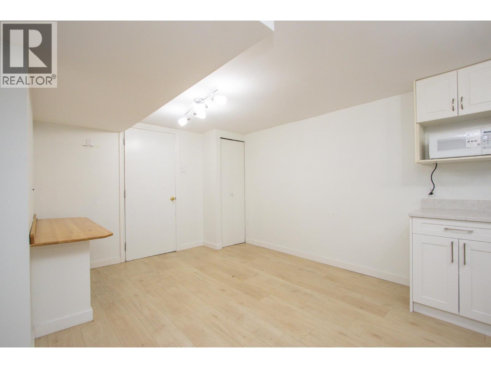 1785 COTTON DRIVE - Photo 4 of 16, Vancouver, British Columbia