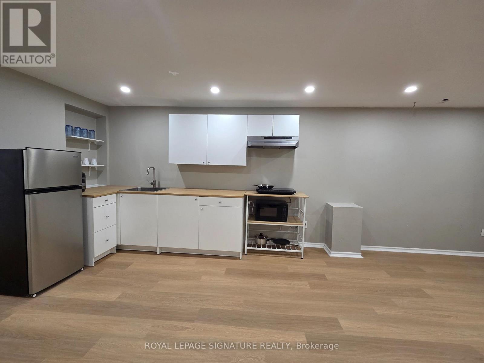 971 Ledbury Crescent BSMT