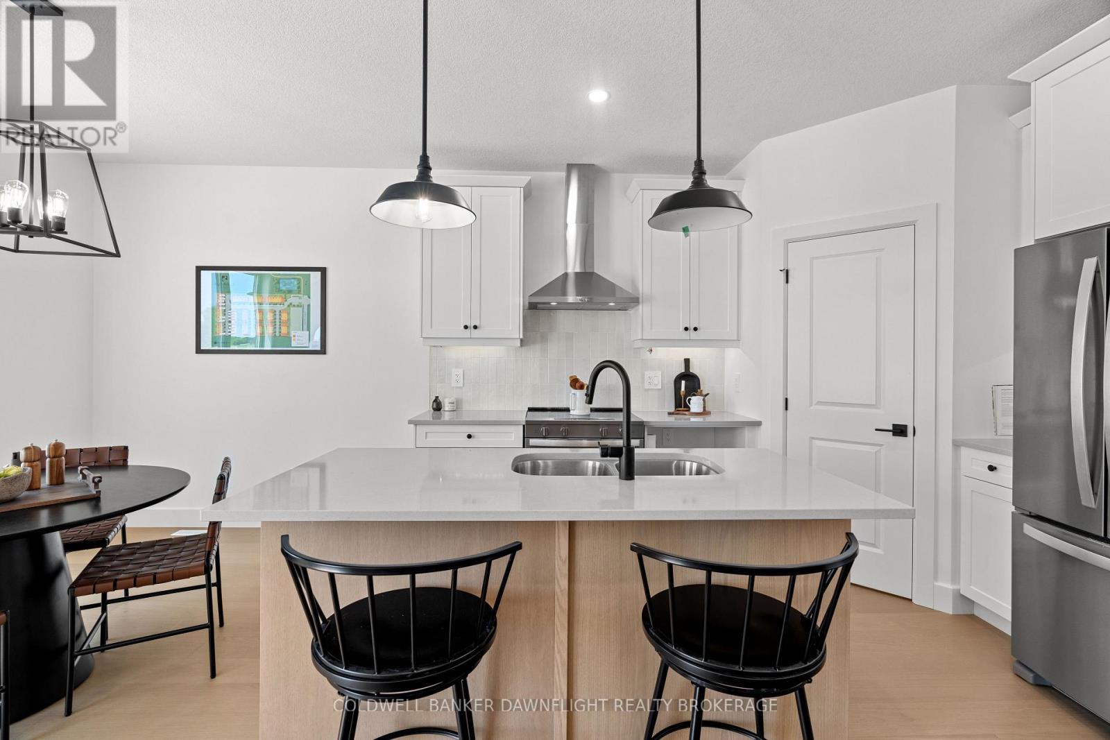 #17 147 SCOTTS DRIVE - 12