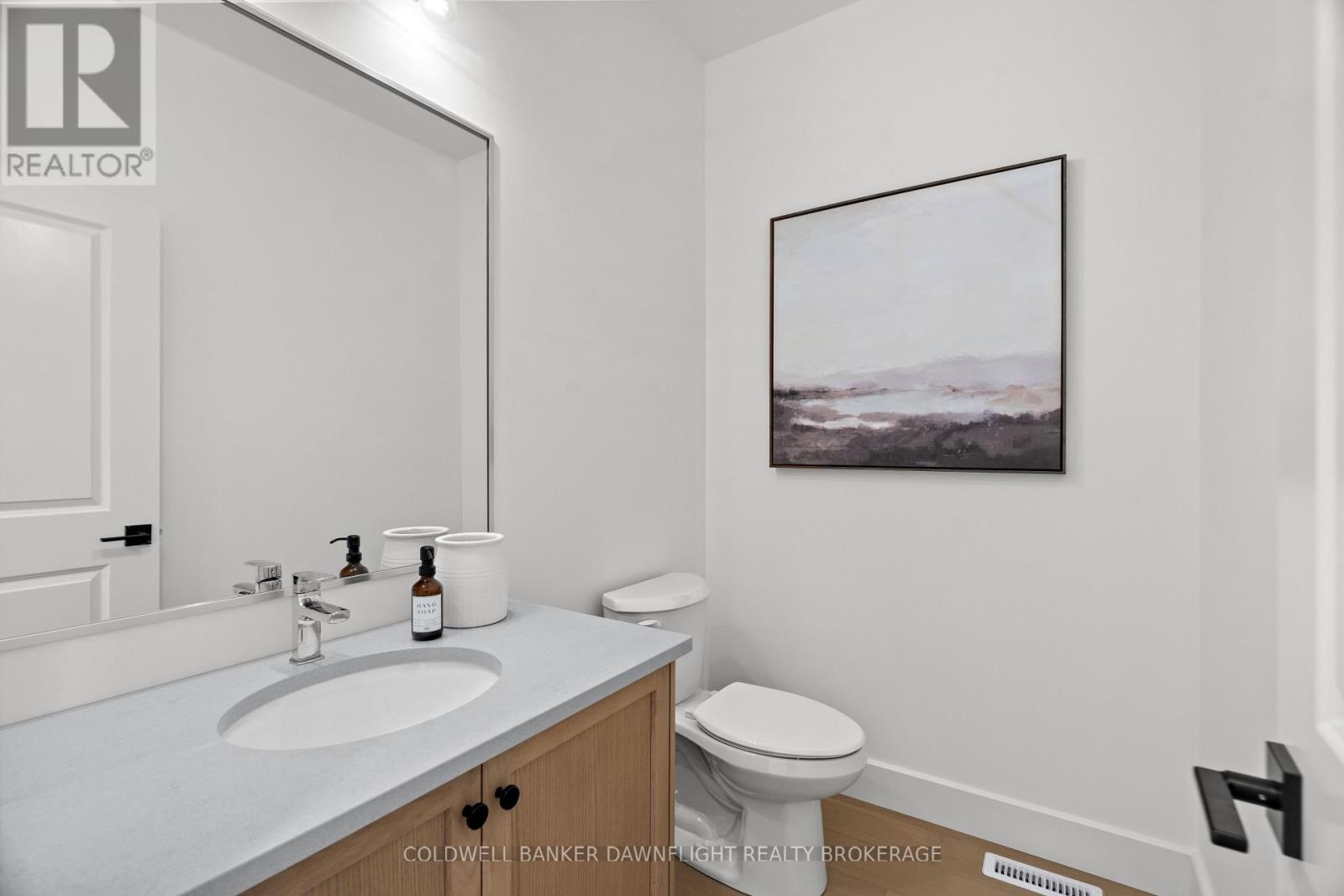 #17 147 SCOTTS DRIVE - 5