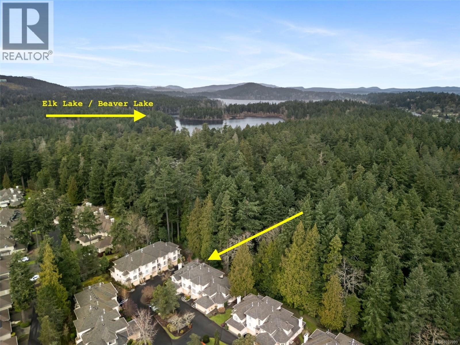 501 510 Marsett Place, Saanich