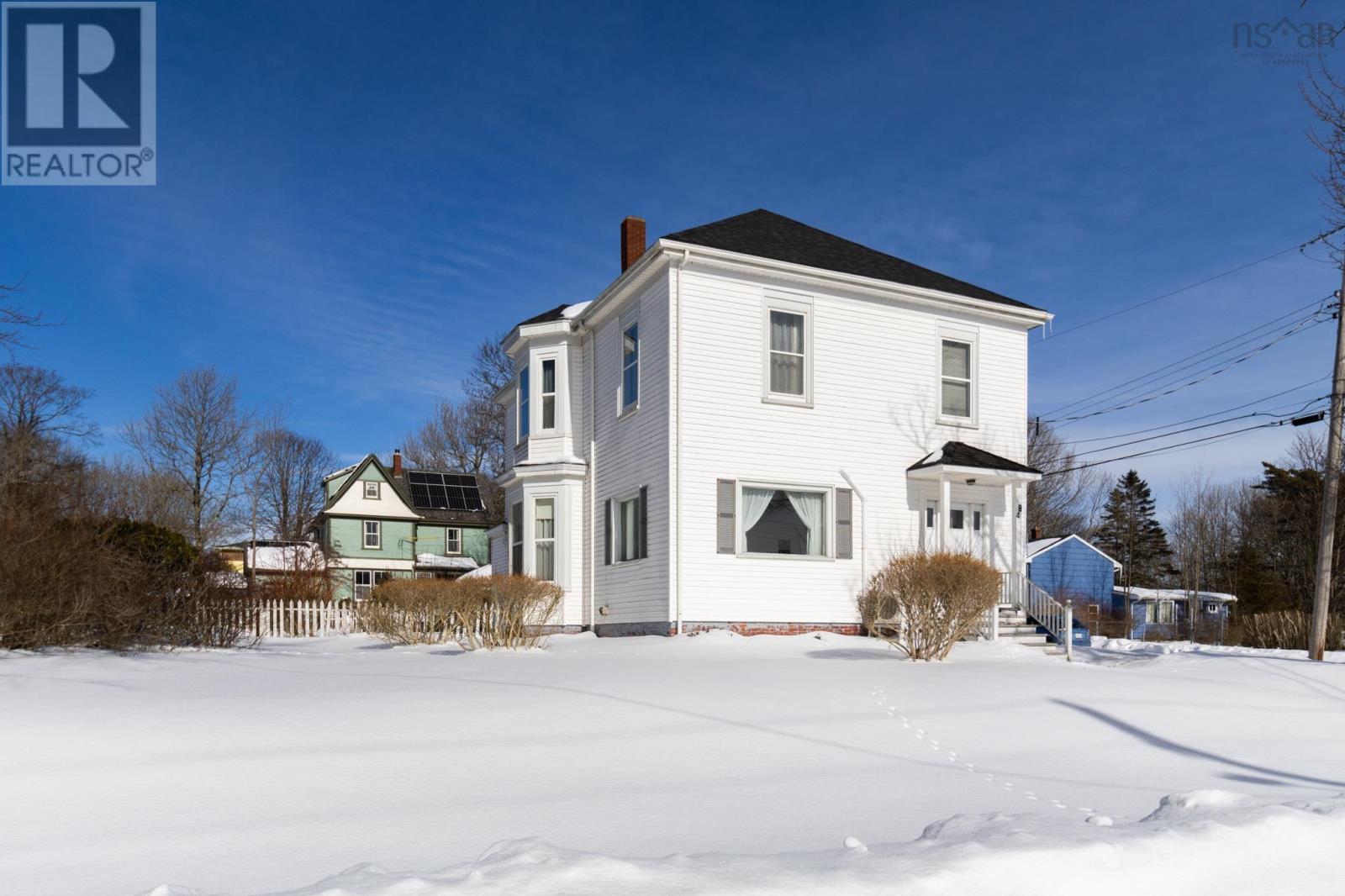 Property 2 of 31 of 48 Albert Street