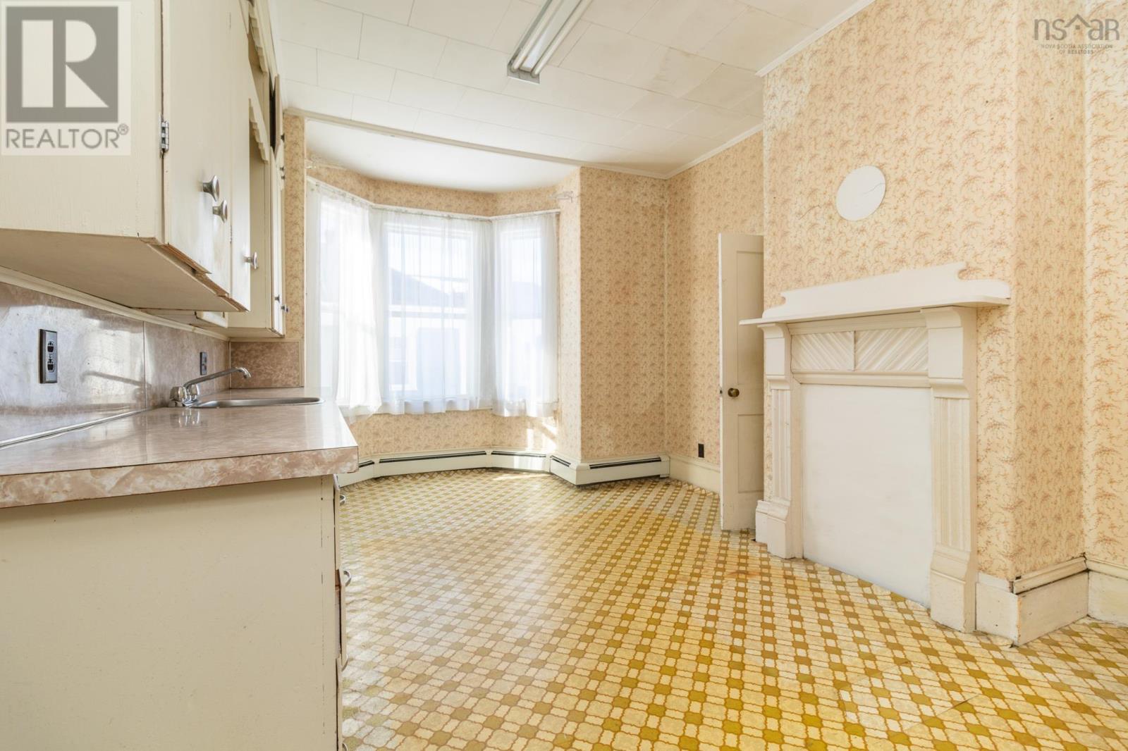 Property 26 of 31 of 48 Albert Street