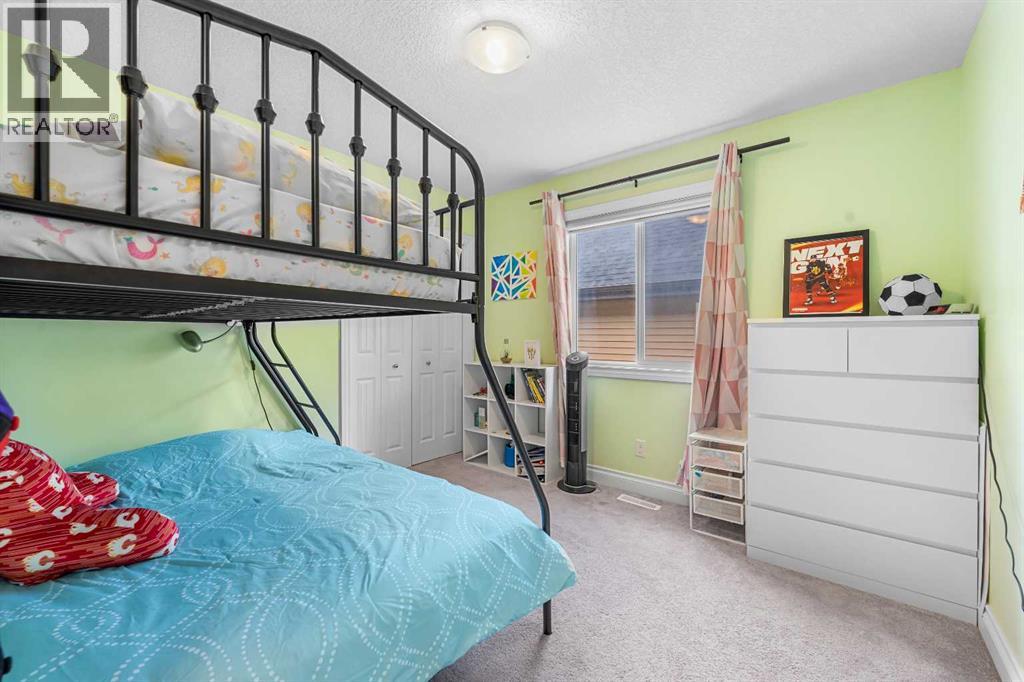 Single Family House for Sale in  Sherwood Square NW Sherwood Calgary 