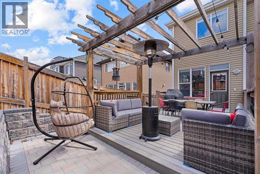 Single Family House for Sale in  Sherwood Square NW Sherwood Calgary 