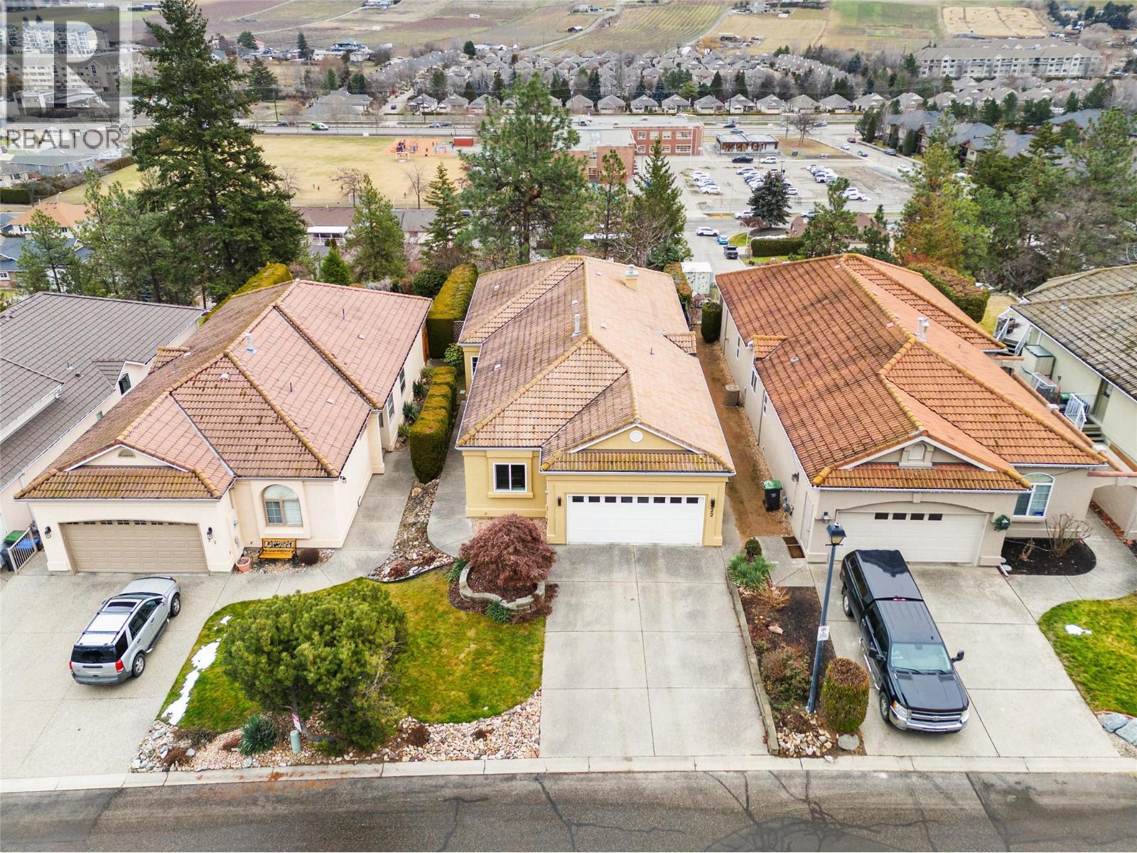 22 452 Glen Pine Court, Kelowna