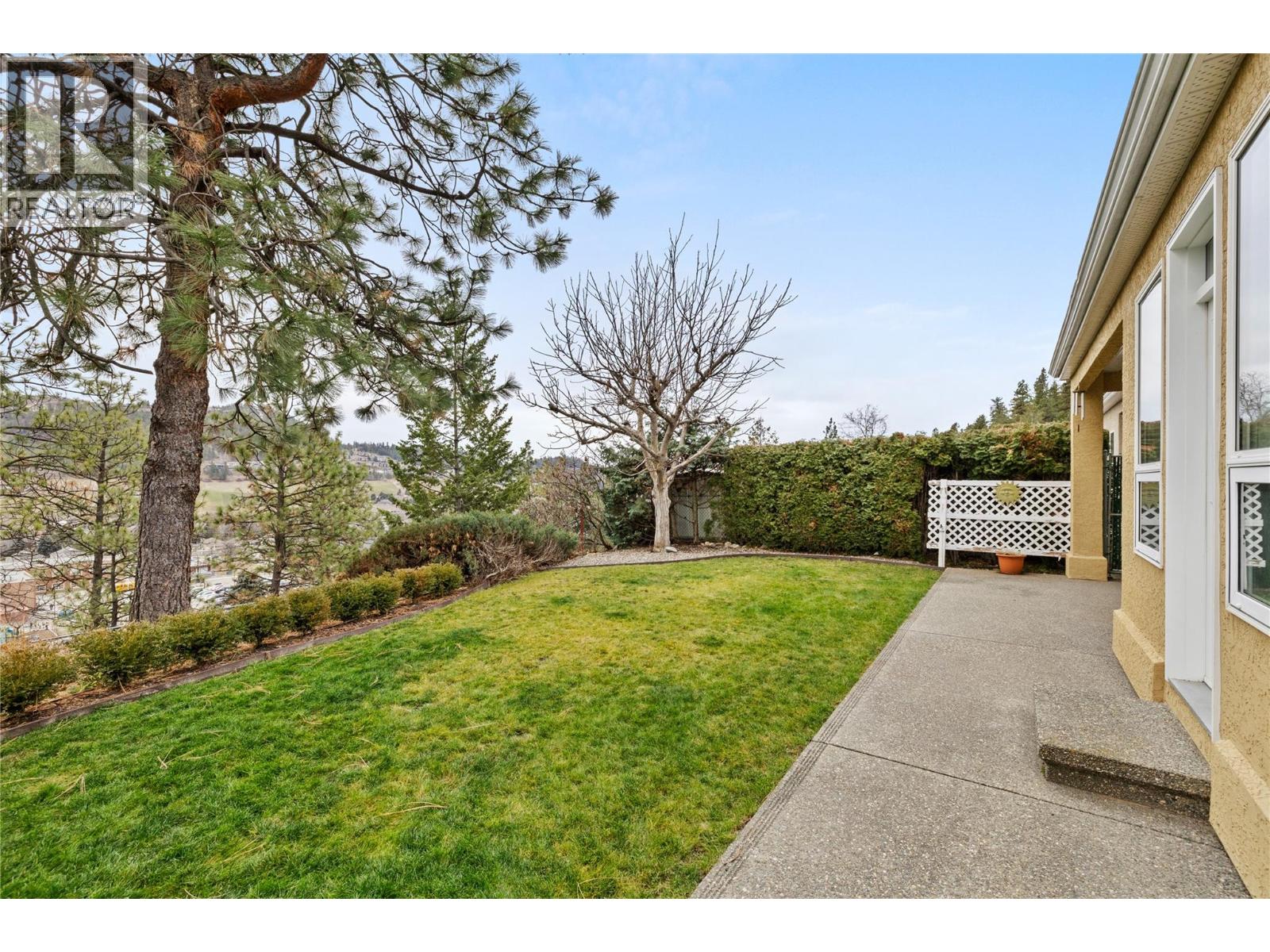 22 452 Glen Pine Court, Kelowna