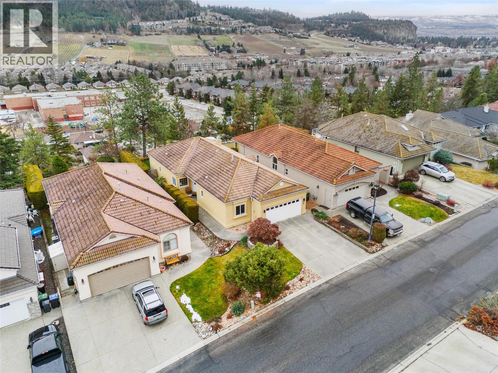 22 452 Glen Pine Court, Kelowna