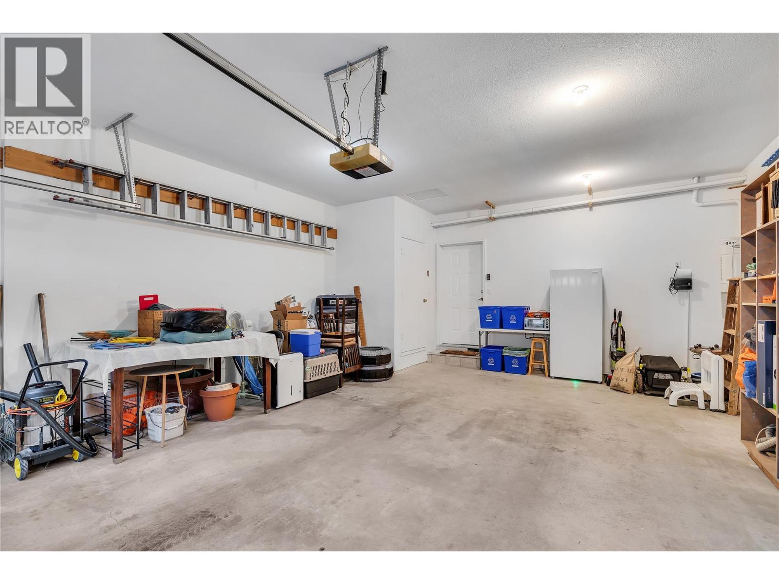 22 452 Glen Pine Court, Kelowna