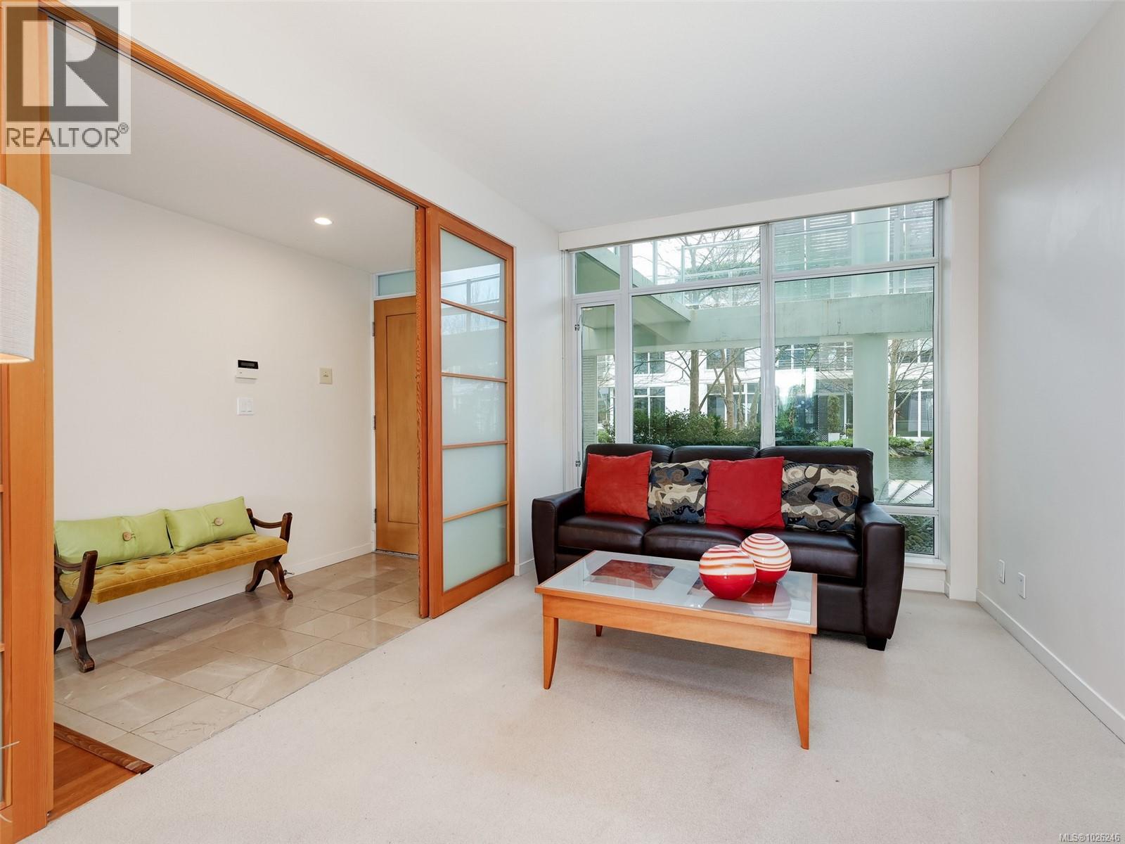 110 68 Songhees Road, Victoria