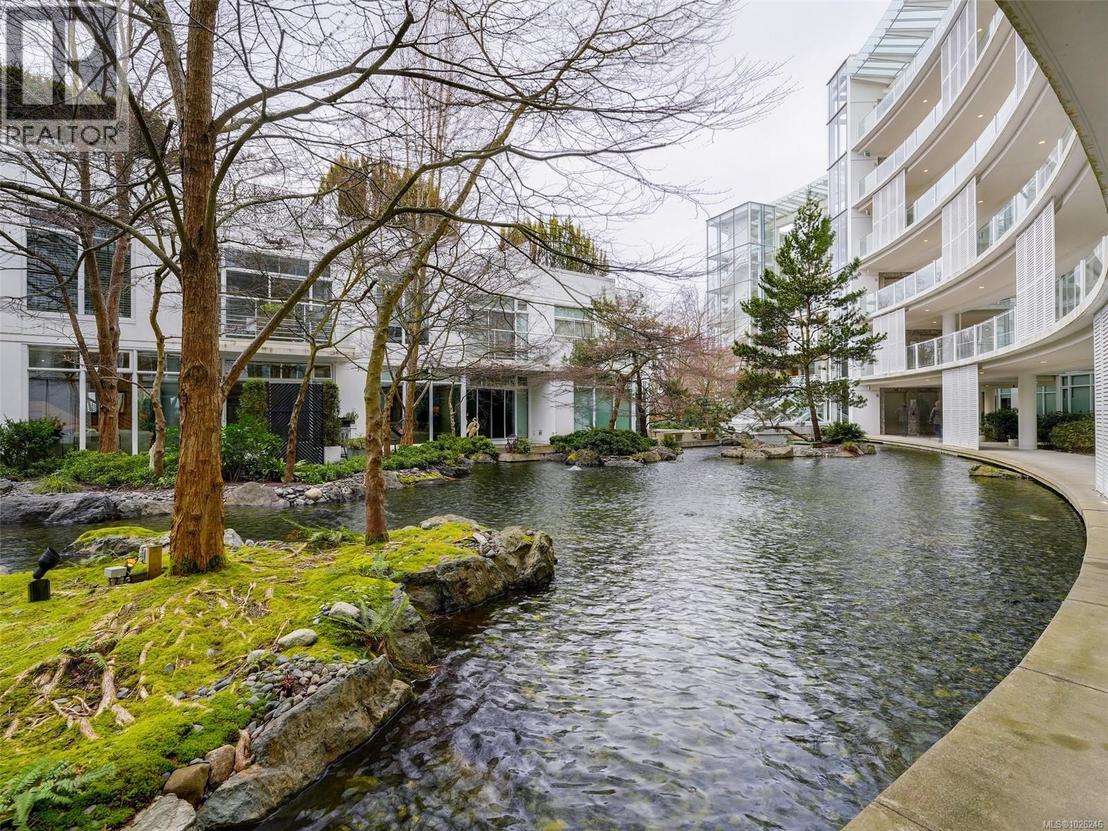 110 68 Songhees Road, Victoria