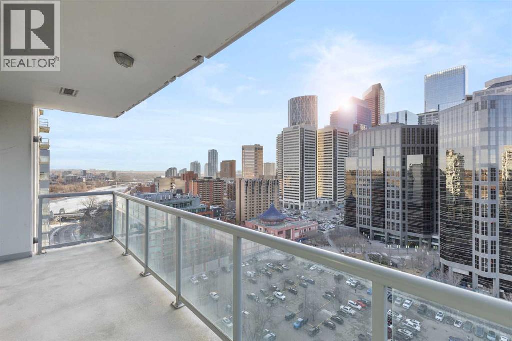 Single Family House for Sale in   Riverfront Avenue SW Chinatown Calgary 