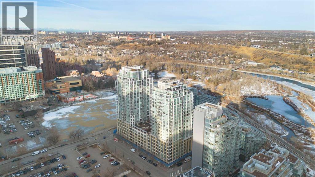 Single Family House for Sale in   Riverfront Avenue SW Chinatown Calgary 