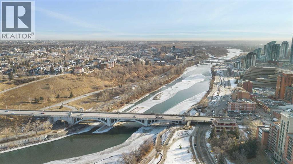 Single Family House for Sale in   Riverfront Avenue SW Chinatown Calgary 