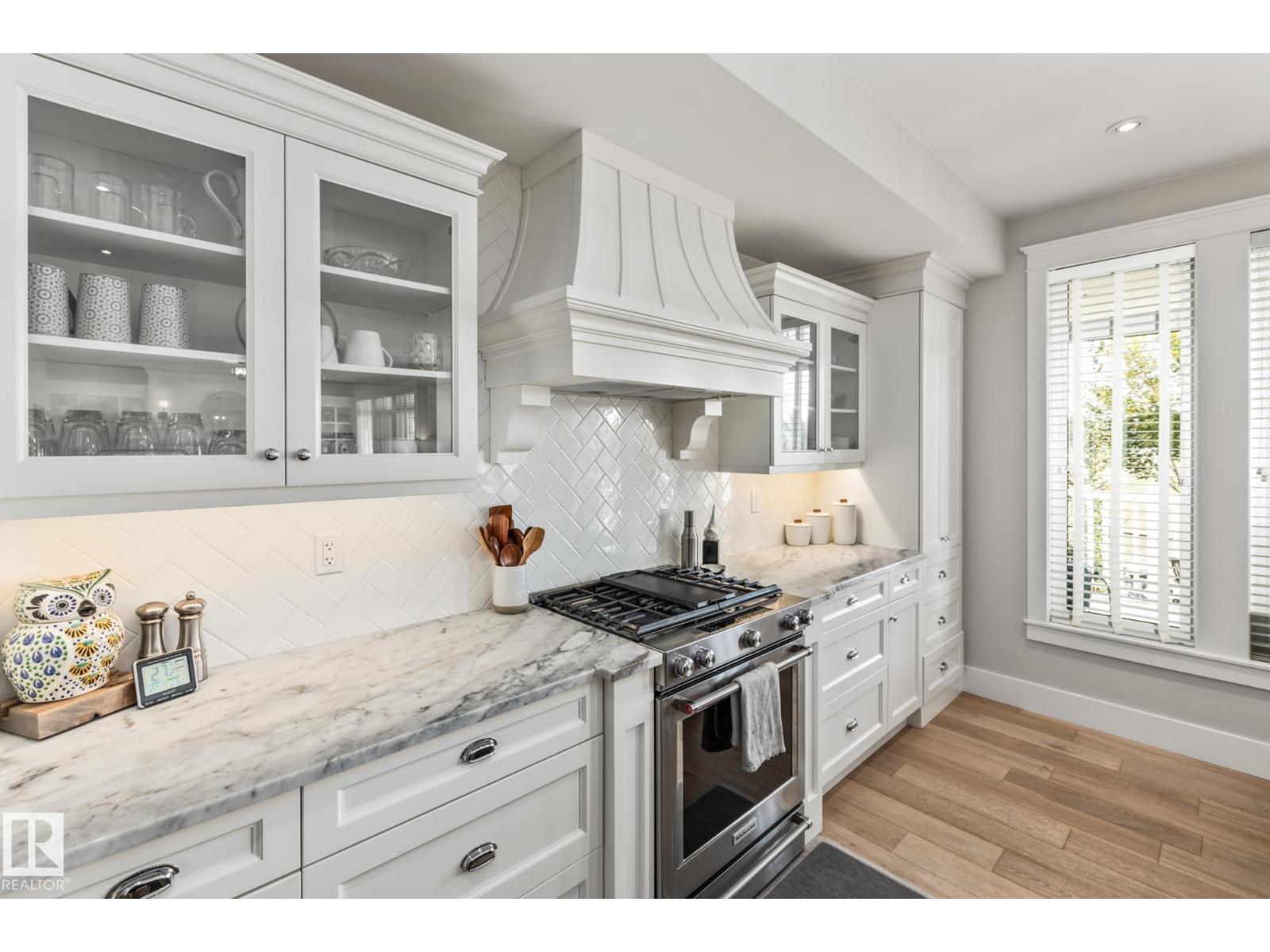 1020 GENESIS LAKE BV, Stony Plain