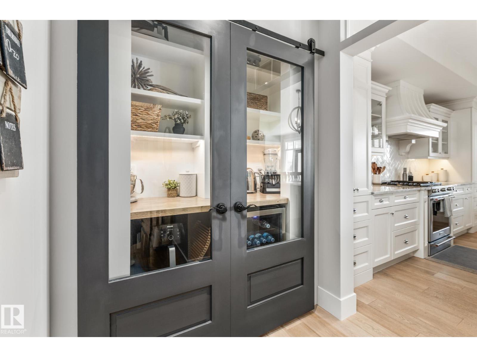 1020 GENESIS LAKE BV, Stony Plain