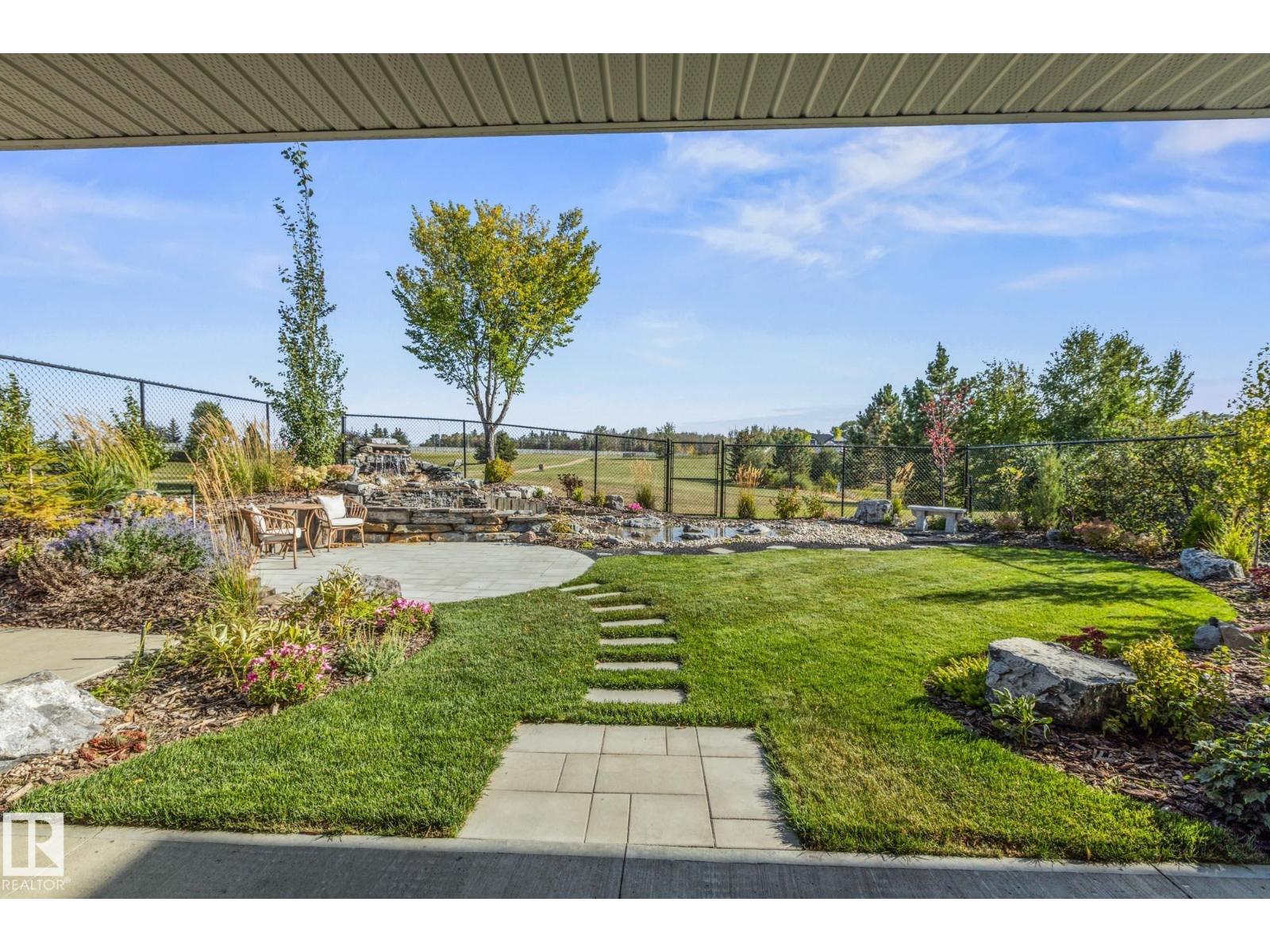 1020 GENESIS LAKE BV, Stony Plain