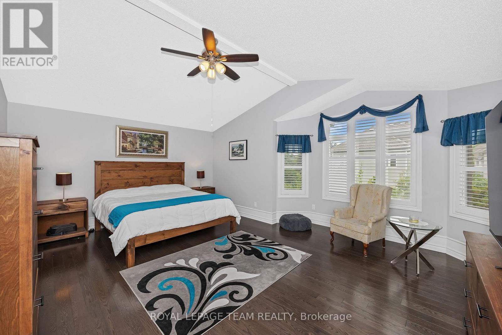 51 BRIDLE CREST COURT - 23