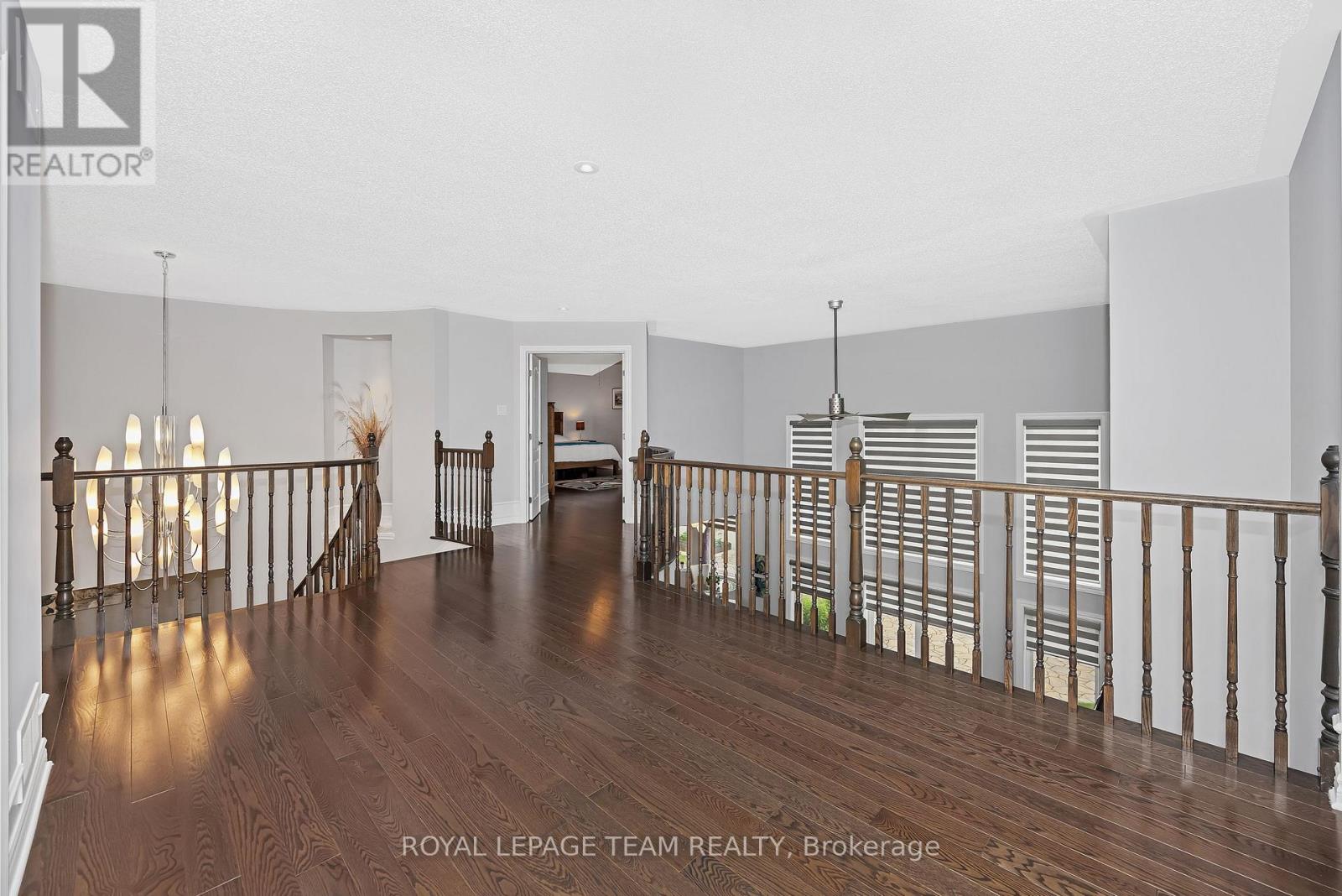 51 BRIDLE CREST COURT - 22