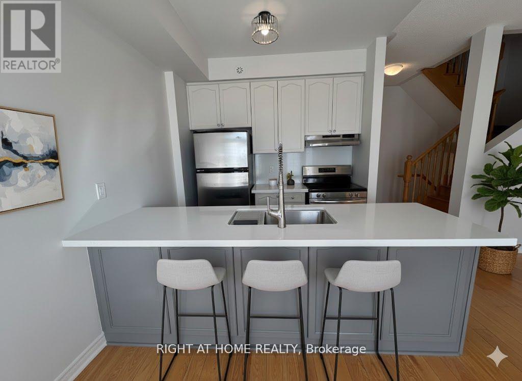 54 - 2435 GREENWICH DRIVE - Photo 4 of 31, Oakville (WM Westmount), Ontario