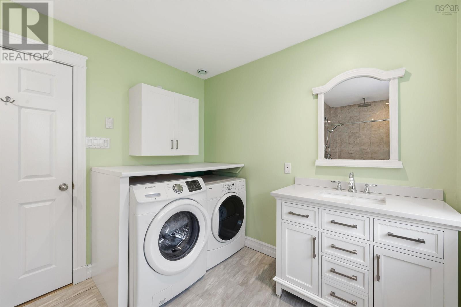 Property 38 of 49 of 24 Gilbert Street