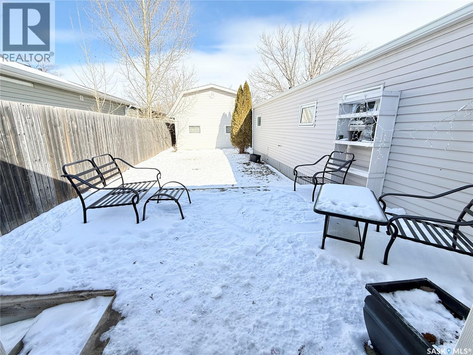 148 Laing CRESCENT — photo 16