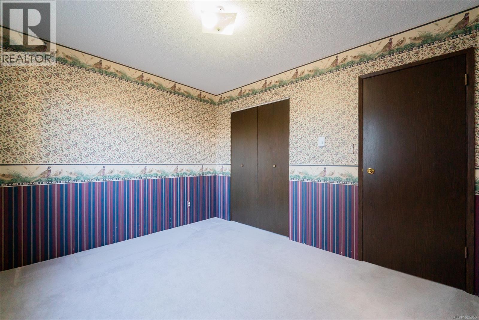 319 Meadow View Pl, Parksville